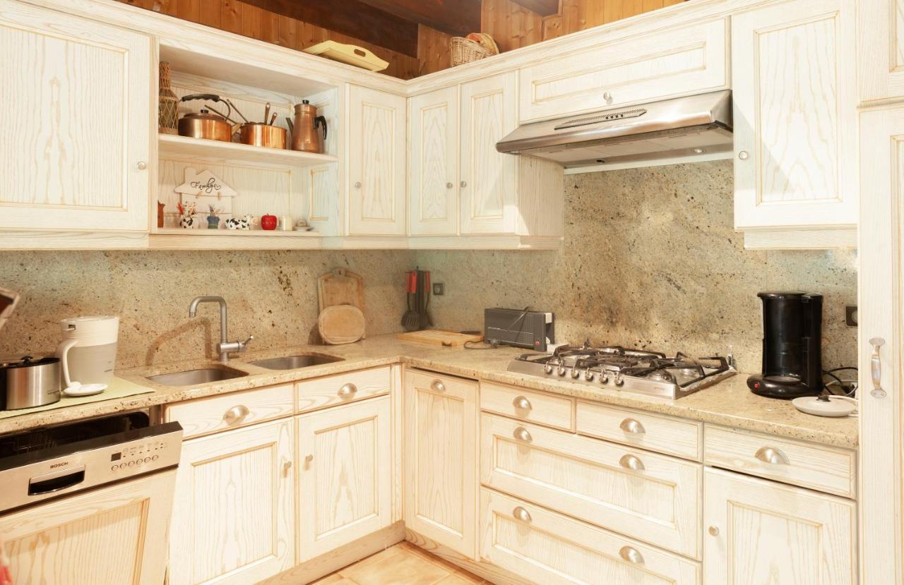 Grand Appartement Proche Gd Bornand Glieres-Val-de-Borne エクステリア 写真